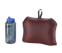 Therm-A-Rest Honcho Poncho Down -Exped || Le Creuset || de Buyer Sales Store 11603 04 1280x1280