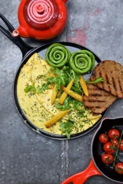 Le Creuset Small Crepe Pan -Exped || Le Creuset || de Buyer Sales Store 20136270000460 91010038061415 LS00001 1280x1280