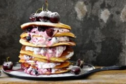 Le Creuset Small Crepe Pan -Exped || Le Creuset || de Buyer Sales Store 20136270000460 LS00003 1280x1280